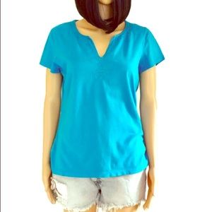 BASS Women’s size M blue top with embroidery